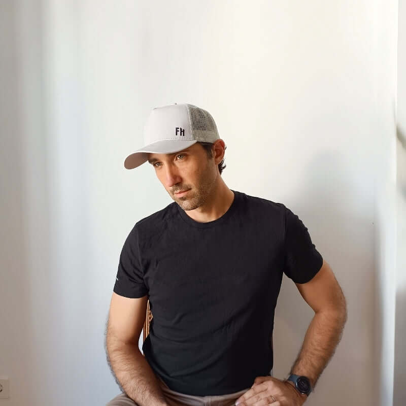 Gorra Grande Trucker Hat Gris - Free Heads